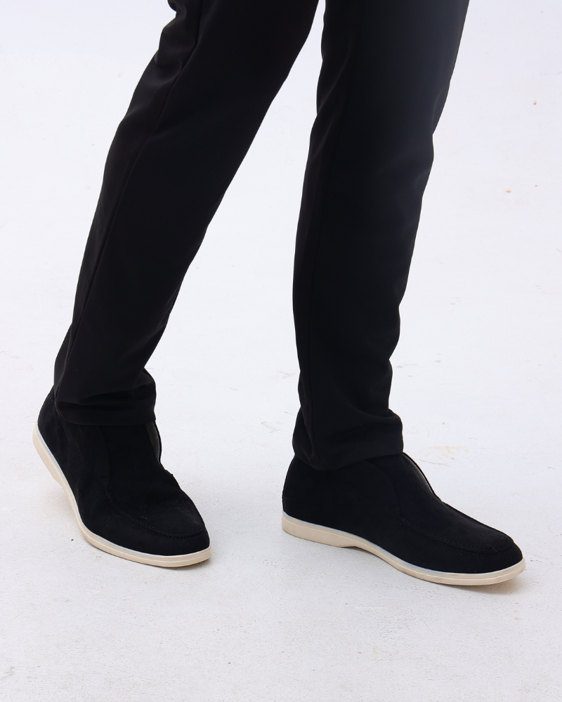 Elegant Black Suede Loafers for Women – Comfortable Slip-On Shoes with Quality Craftsmanship 2
