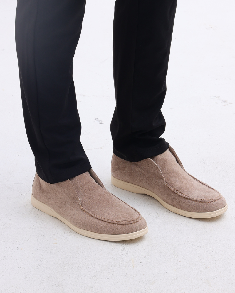 Elegant Black Suede Loafers for Women – Comfortable Slip-On Shoes with Quality Craftsmanship 5